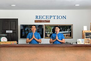 Dolphin Bay Beach Resort