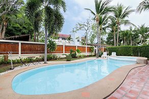 Dolphin Bay Beach Resort