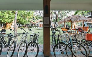 Dolphin Bay Beach Resort