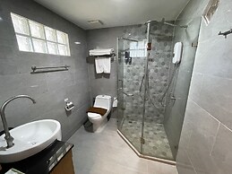 Dolphin Bay Beach Resort