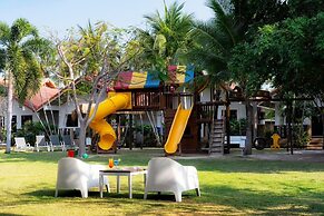 Dolphin Bay Beach Resort