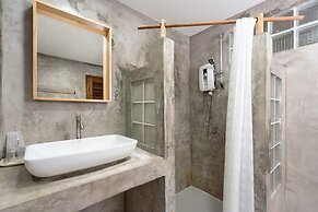 Dolphin Bay Beach Resort