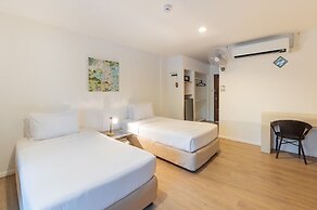 Dolphin Bay Beach Resort