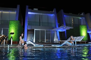 Veer Luxury Boutique Hotel & Resort