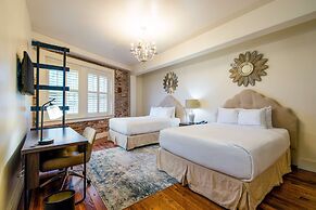 Hotel Florence, Tapestry Collection by Hilton