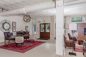 Hotel Florence, Tapestry Collection by Hilton