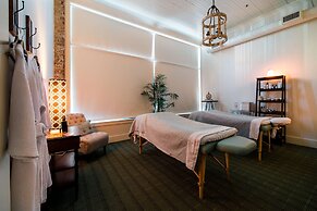 Hotel Florence, Tapestry Collection by Hilton