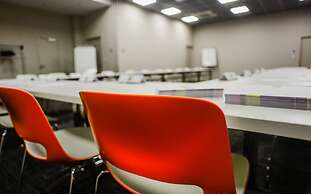 Ibis Styles Poitiers Centre
