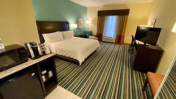 Holiday Inn Express & Suites Orlando East - UCF Area by IHG