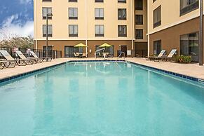 Holiday Inn Express & Suites Orlando East - UCF Area by IHG