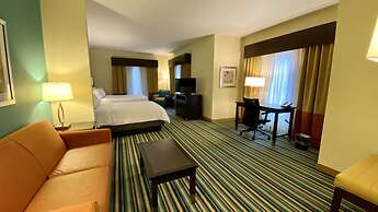 Holiday Inn Express & Suites Orlando East - UCF Area by IHG