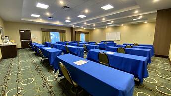Holiday Inn Express & Suites Orlando East - UCF Area by IHG
