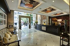 Golden Lotus Luxury Hotel