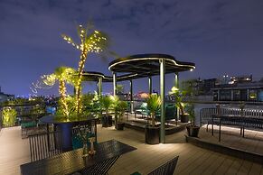 Golden Lotus Luxury Hotel