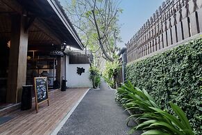 Alam Bidadari Seminyak Villas