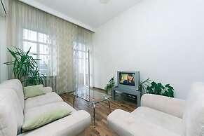 UKR Apartments