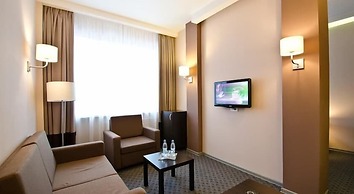 City Star Hotel