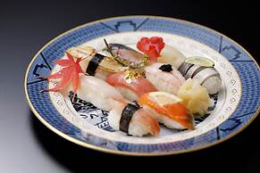 Kanazawa Hakuchoro Hotel Sanraku