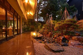 Kanazawa Hakuchoro Hotel Sanraku