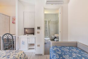 Marina Manna Hotel & Club Village