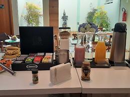 Garibaldi Business Hotel