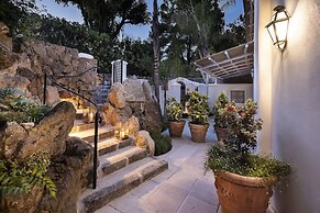 Botania Relais & Spa - The Leading Hotels of the World.