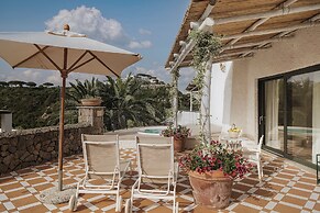 Botania Relais & Spa - The Leading Hotels of the World.