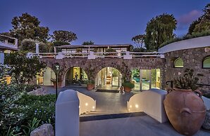 Botania Relais & Spa - The Leading Hotels of the World.