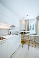 Crystls Aparthotel