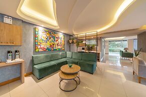 Hotel Laghetto Premio