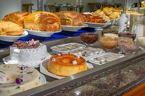 Hotel Laghetto Premio