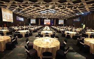 High1 Grand Hotel Convention Tower