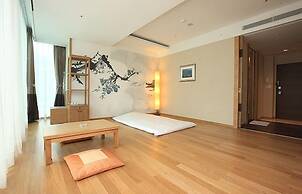 High1 Grand Hotel Convention Tower