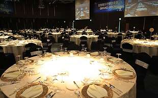 High1 Grand Hotel Convention Tower