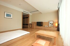 High1 Grand Hotel Convention Tower