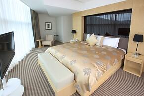 High1 Grand Hotel Convention Tower