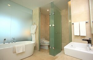 High1 Grand Hotel Convention Tower