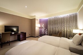 CHECK Inn Taichung LaiLai