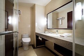 CHECK Inn Taichung LaiLai