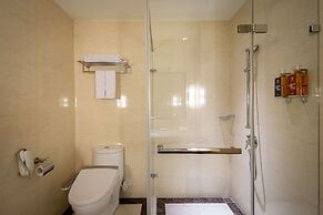CHECK Inn Taichung LaiLai
