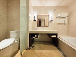 CHECK Inn Taichung LaiLai