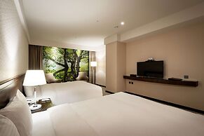 CHECK Inn Taichung LaiLai