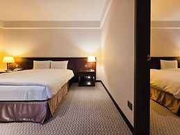 CHECK Inn Taichung LaiLai