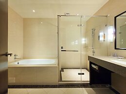 CHECK Inn Taichung LaiLai