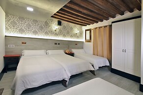 Apartamentos El Tiempo