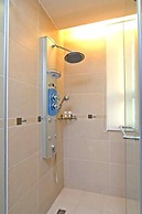 Jingan Classical Inn