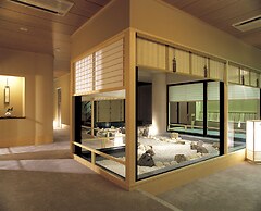 Wakakusa no Yado Maruei Ryokan