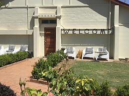 Club Boutique Hotel Cunnamulla