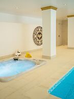 Theoxenia House Hotel