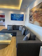 Theoxenia House Hotel